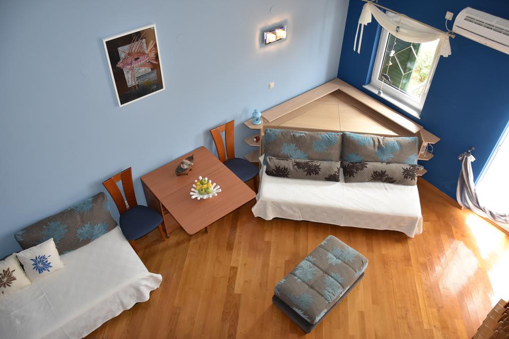 Malinska Center Apartment Экстерьер фото
