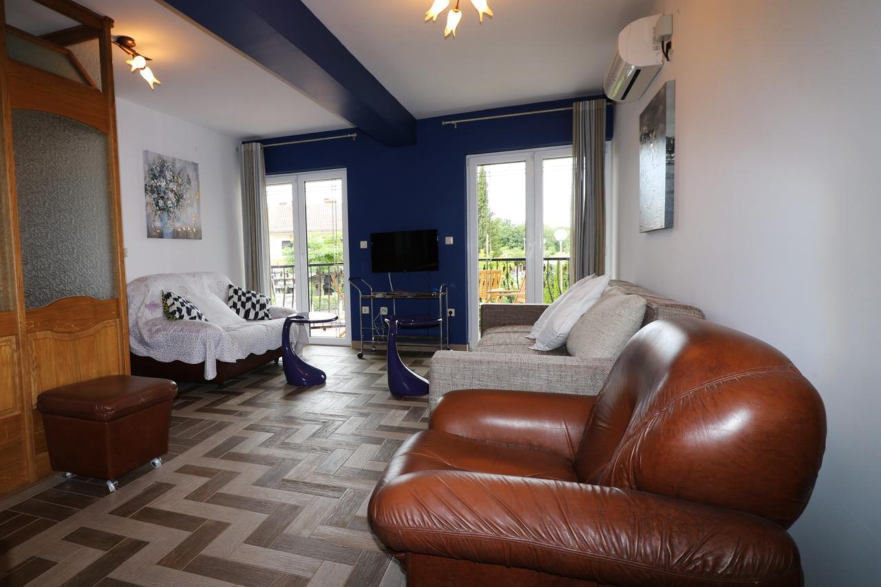 Malinska Center Apartment Экстерьер фото