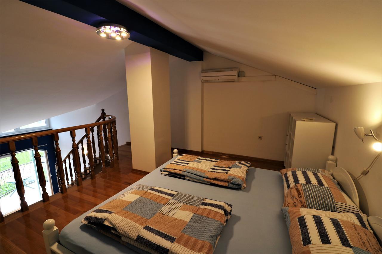 Malinska Center Apartment Экстерьер фото