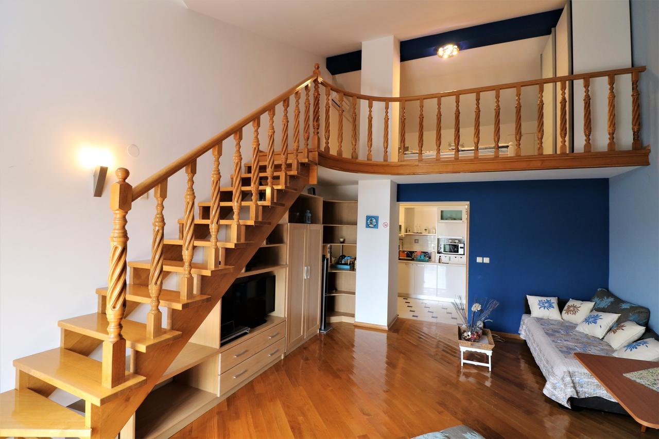 Malinska Center Apartment Экстерьер фото